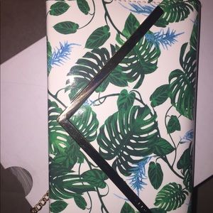 New Aldo Green/White purse